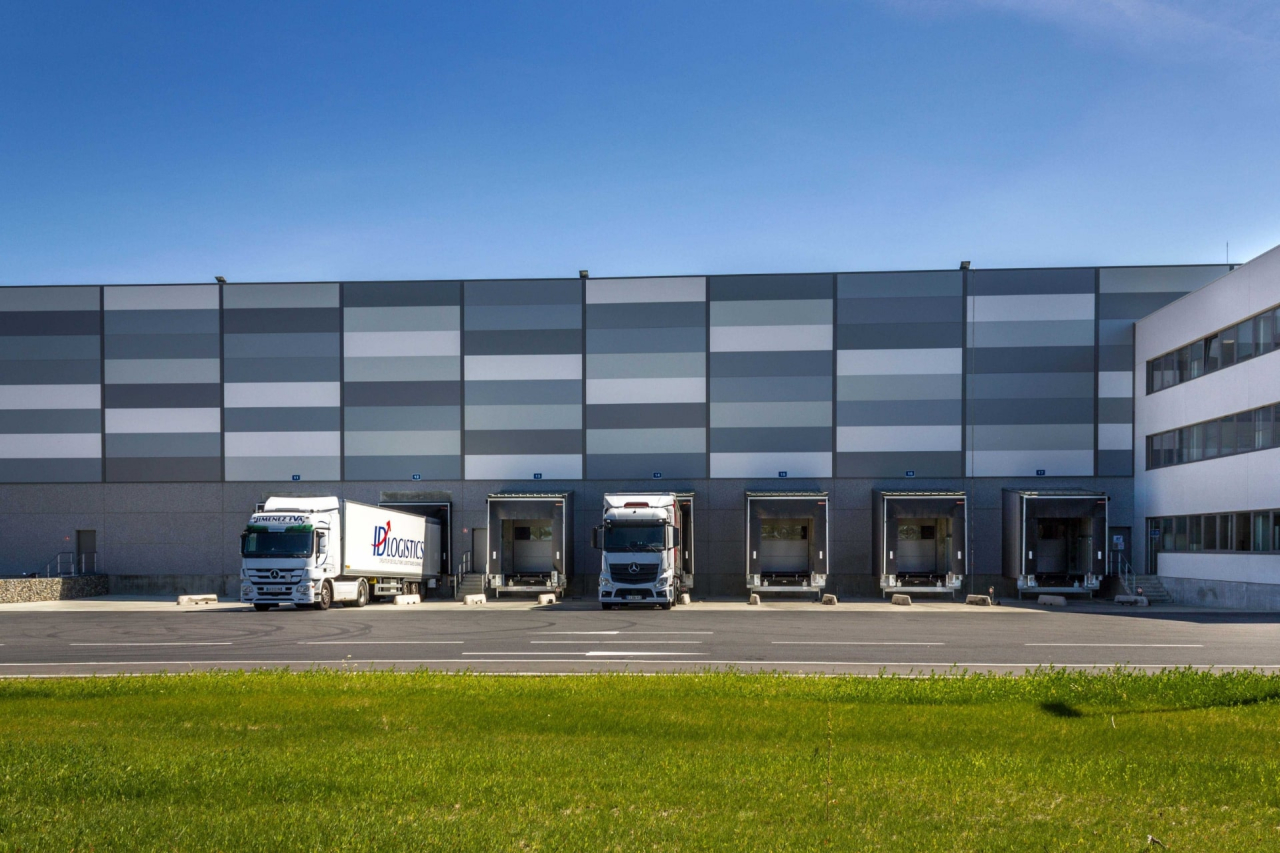 header logistique min