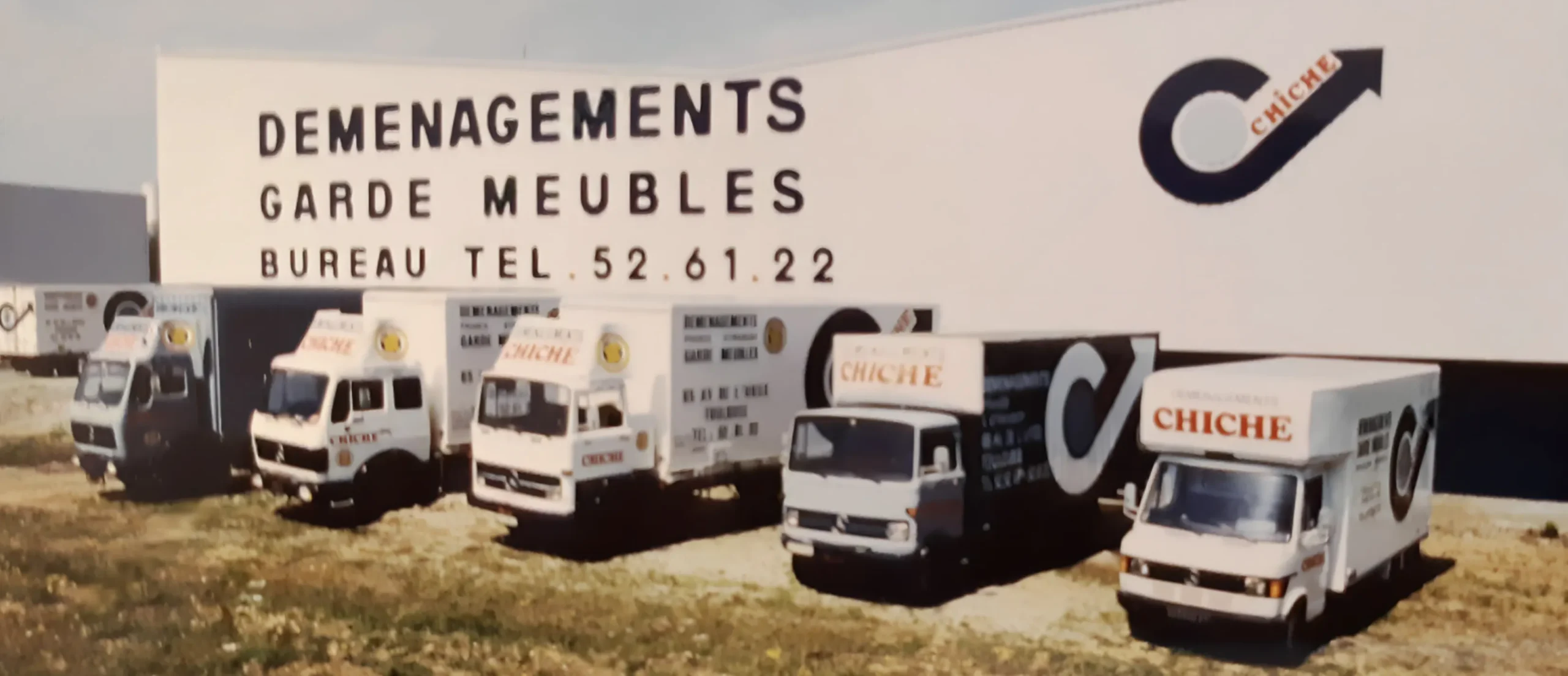 Camions des Déménagements Chiche lors du développement de l’activité logistique en 1980