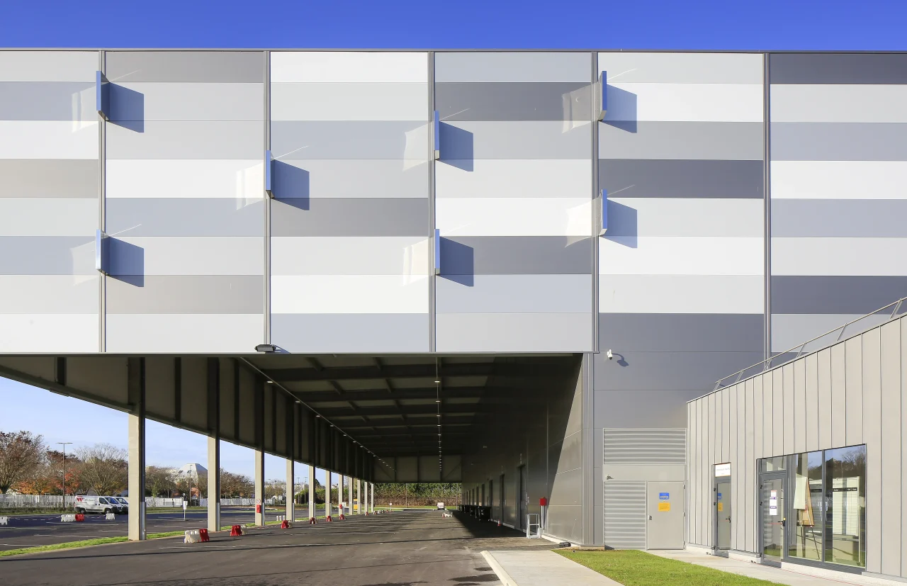 Vectura Last Mile Cergy messagerie urbaine dédiée à la distribution du dernier kilomètre