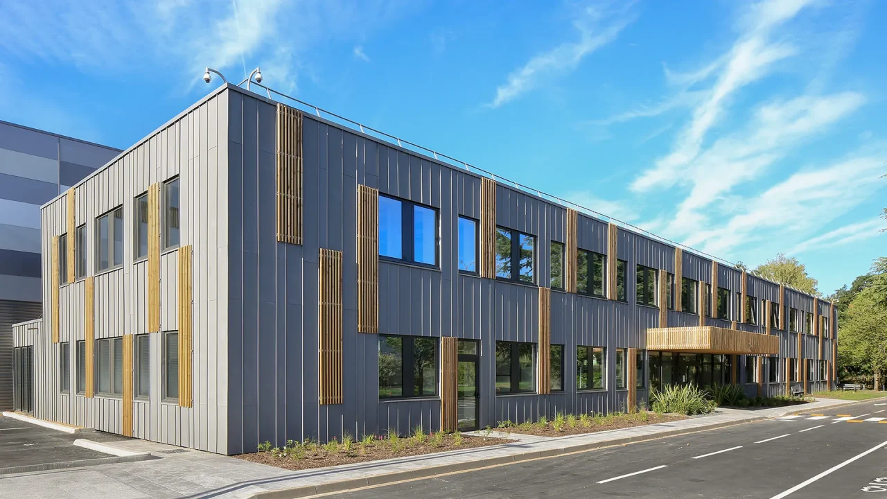 Vectura Last Mile Noisy-le-Grand plateforme logistique Amazon