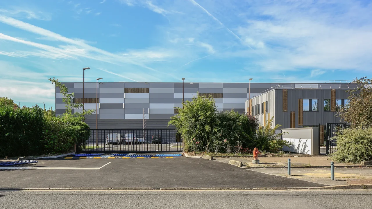 Bâtiment logistique dédié à la distribution du dernier kilomètre à Noisy-le-Grand