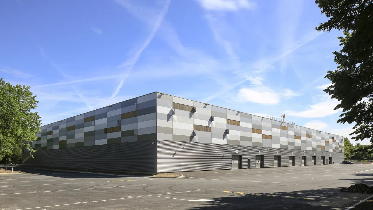 Plateforme logistique Vectura dans la zone des Richardets