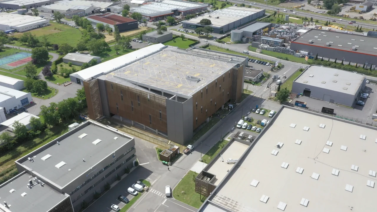 vue aerienne parking silo toulouse actisud vectura parc activites logistique